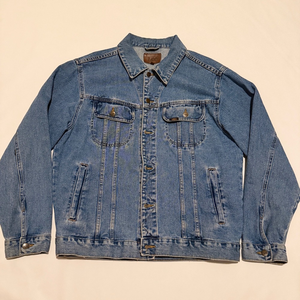 Lee Denim Jacket Mens Size L Blue Medium Wash Trucker Button Front Classic